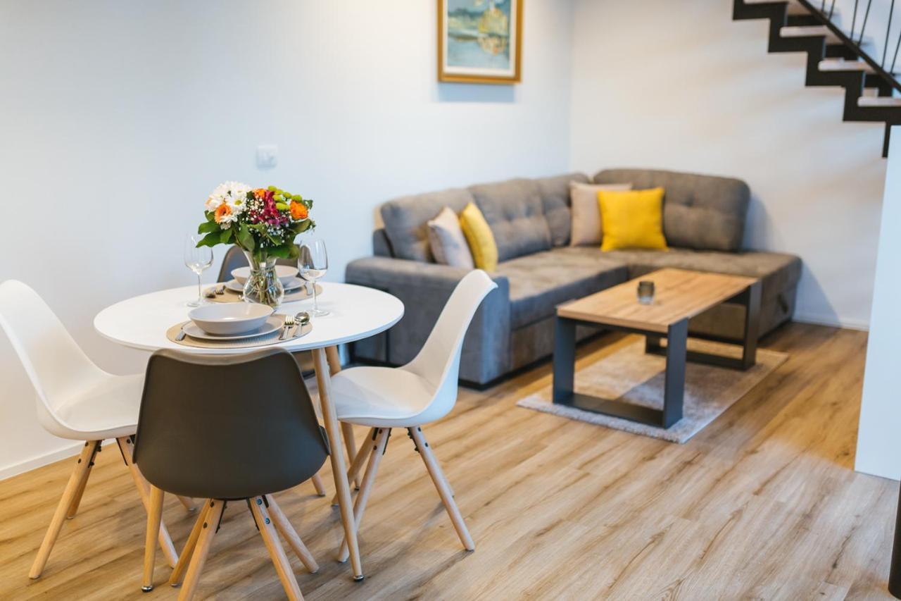 Rina Apartment